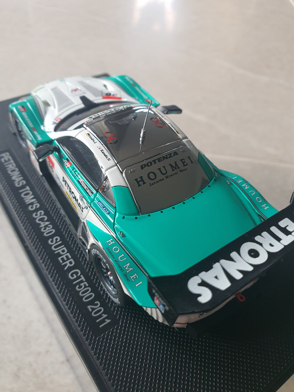 Lexus SC430 1/43 Toms Super gt500 1/43 by Ebbro