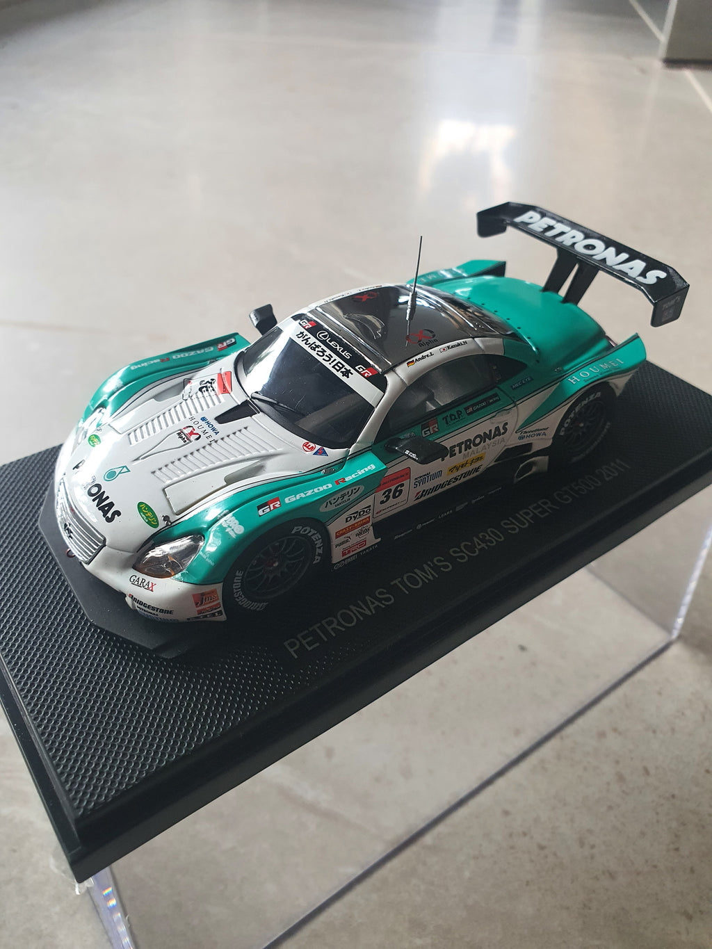 Lexus SC430 1/43 Toms Super gt500 1/43 by Ebbro