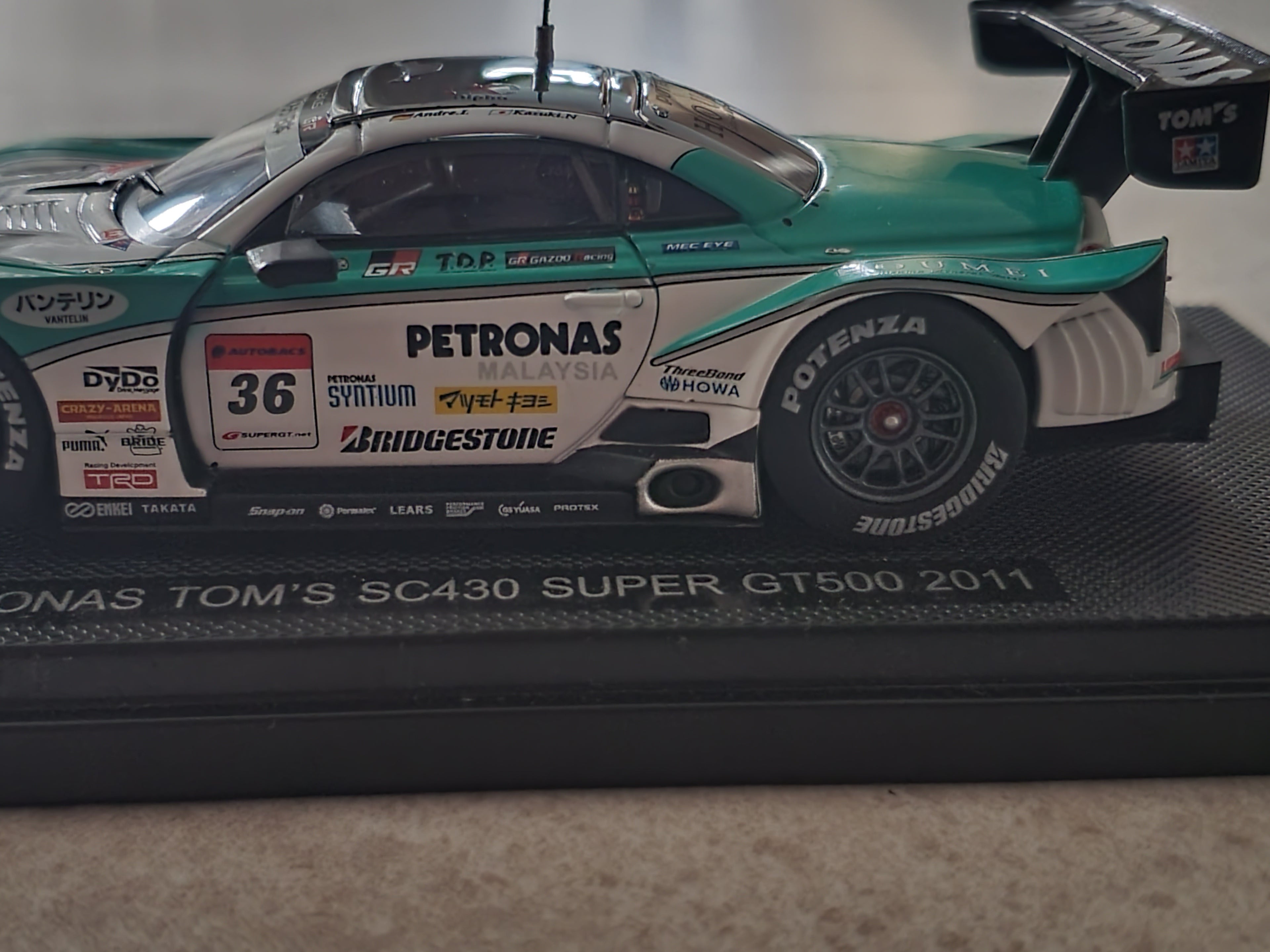 Lexus SC430 1/43 Toms Super gt500 1/43 by Ebbro