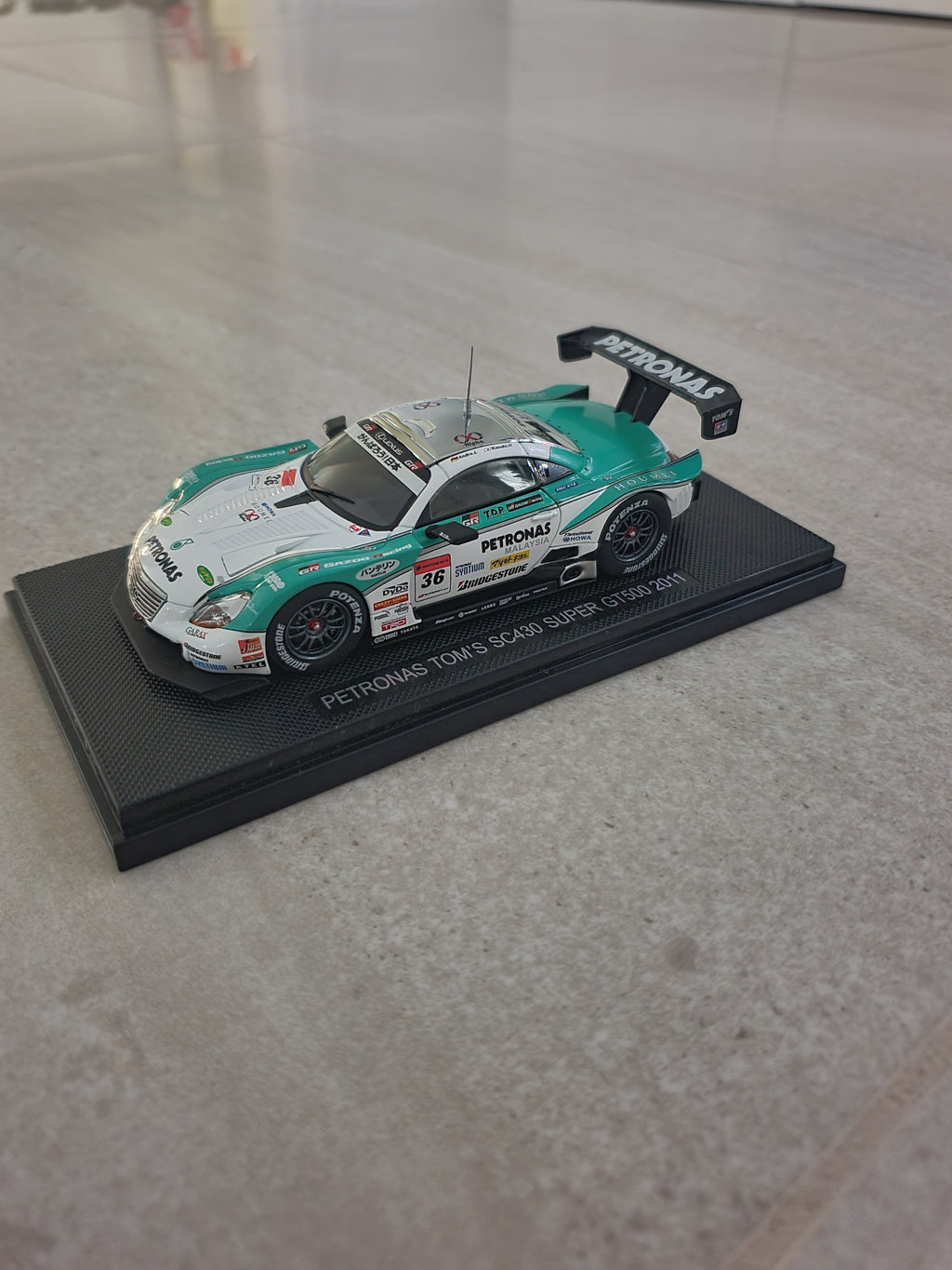 Lexus SC430 1/43 Toms Super gt500 1/43 by Ebbro