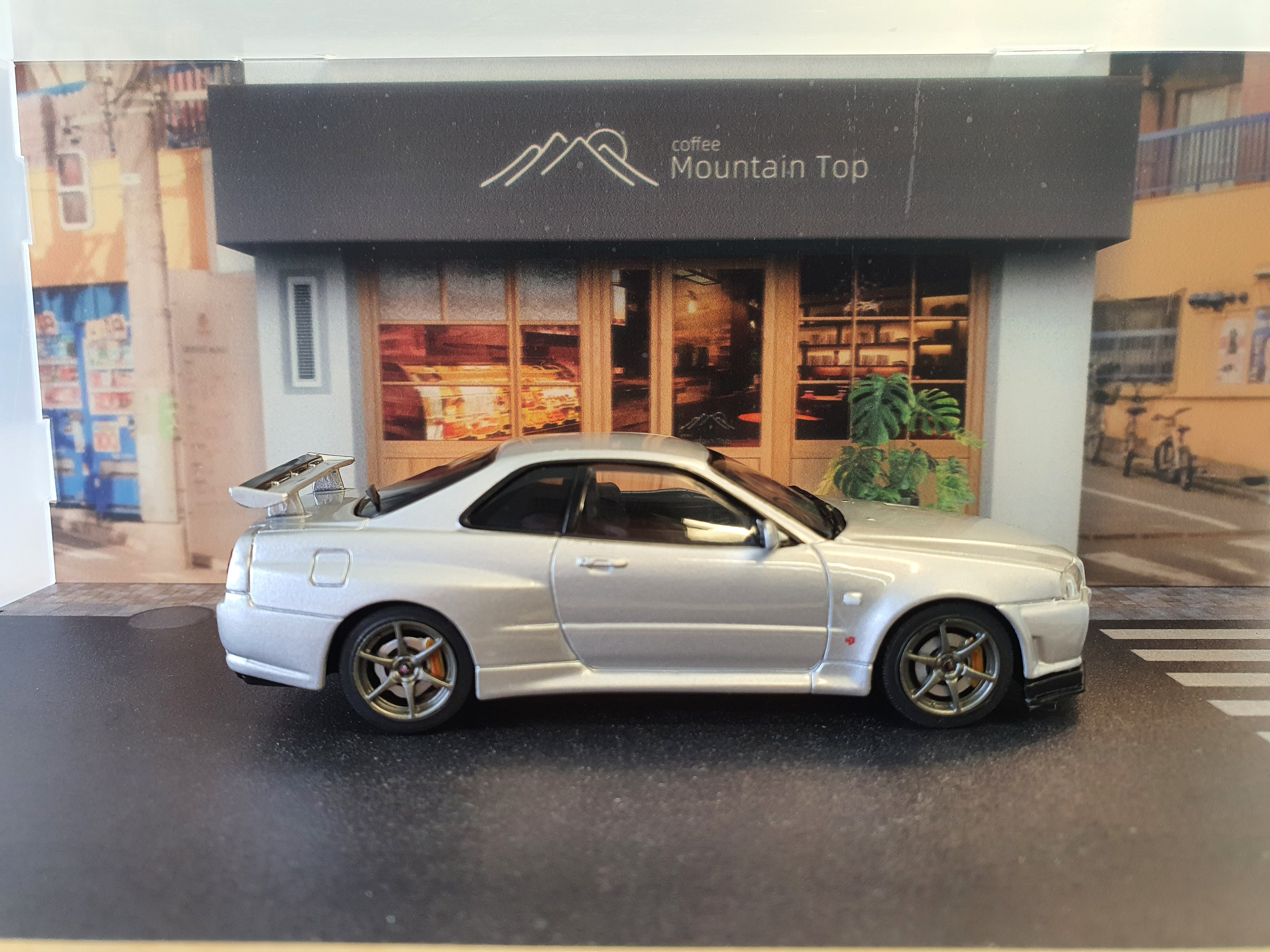 Nissan Skyline GT-R R34 Vspec by Ebbro 1/43