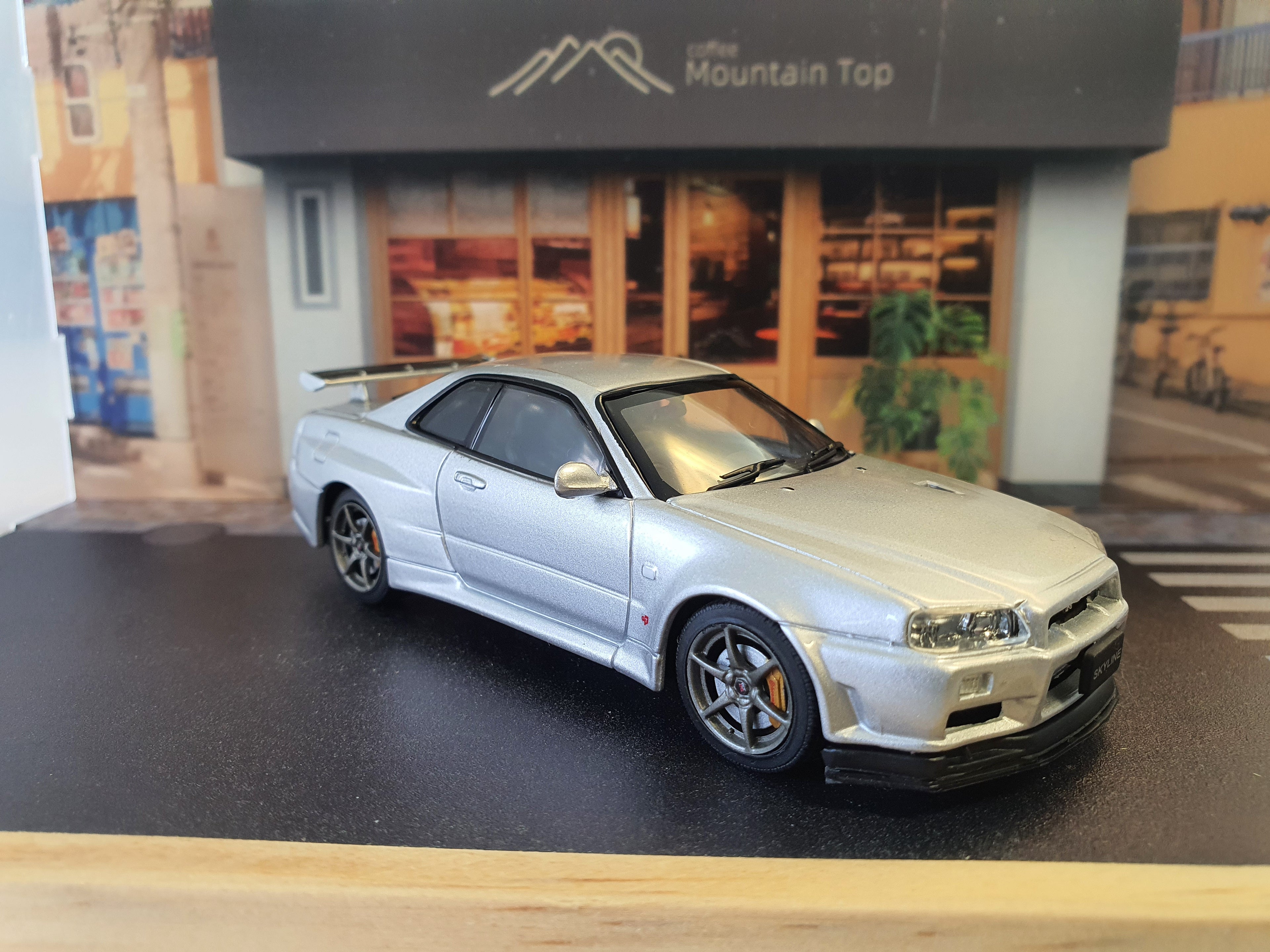 Nissan Skyline GT-R R34 Vspec by Ebbro 1/43