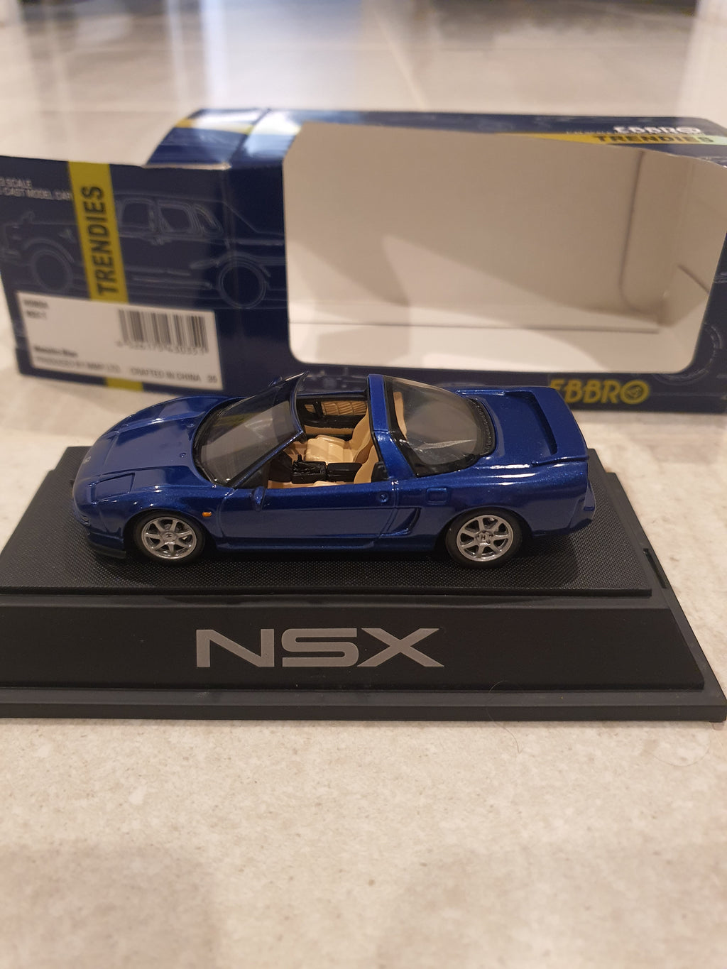 Honda NSX 1/43 scale by Ebbro in blue