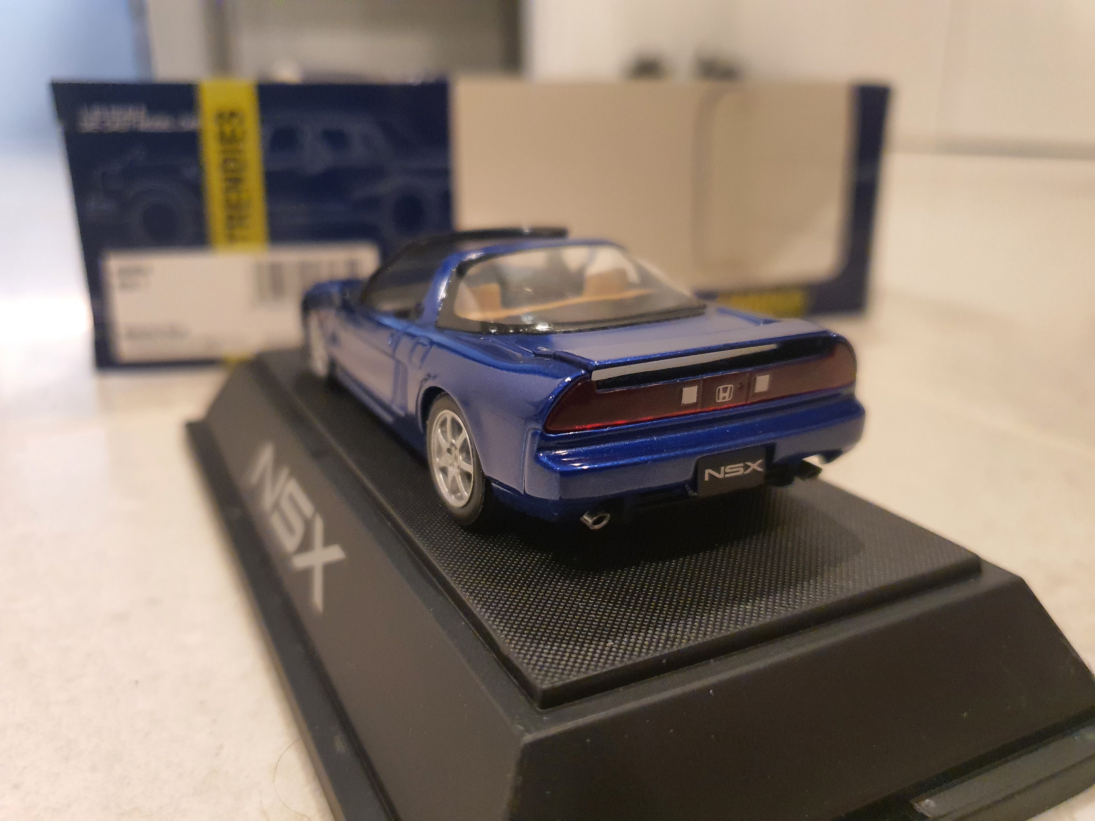 Honda NSX 1/43 scale by Ebbro in blue