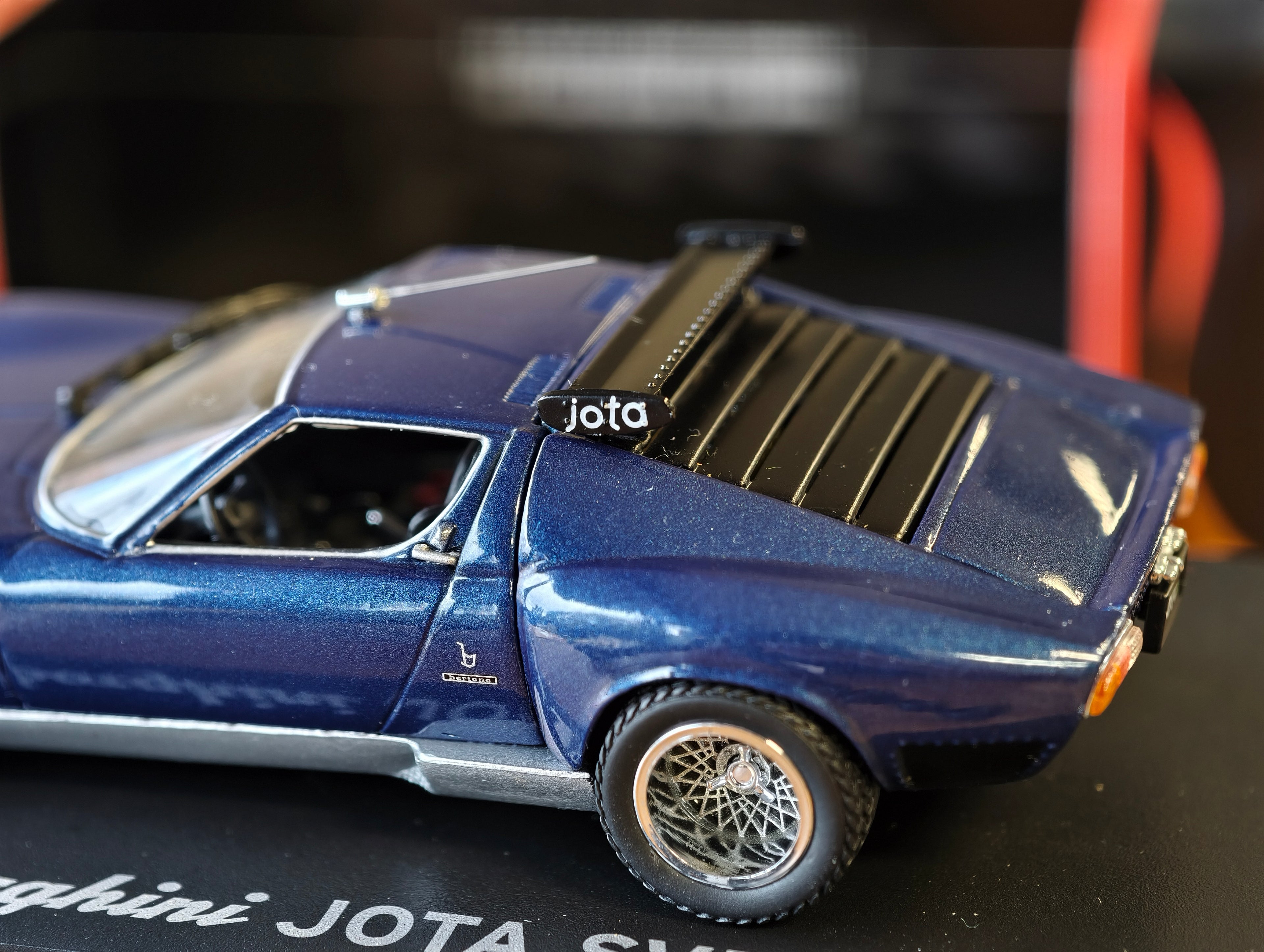 Lamborghini Jota SVR Kyosho 1/43