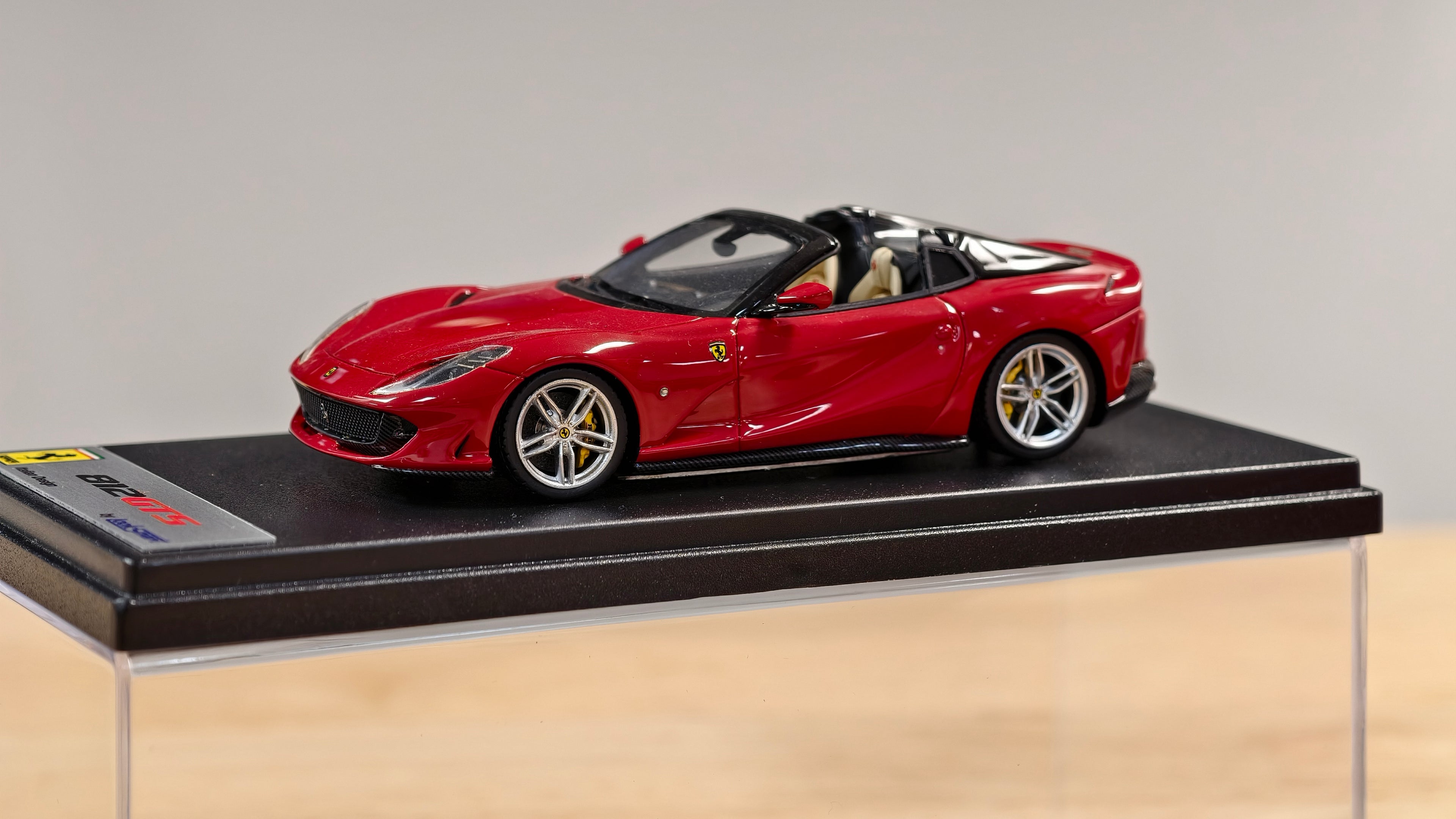 Ferrari 812 GTS by Looksmart 1/43