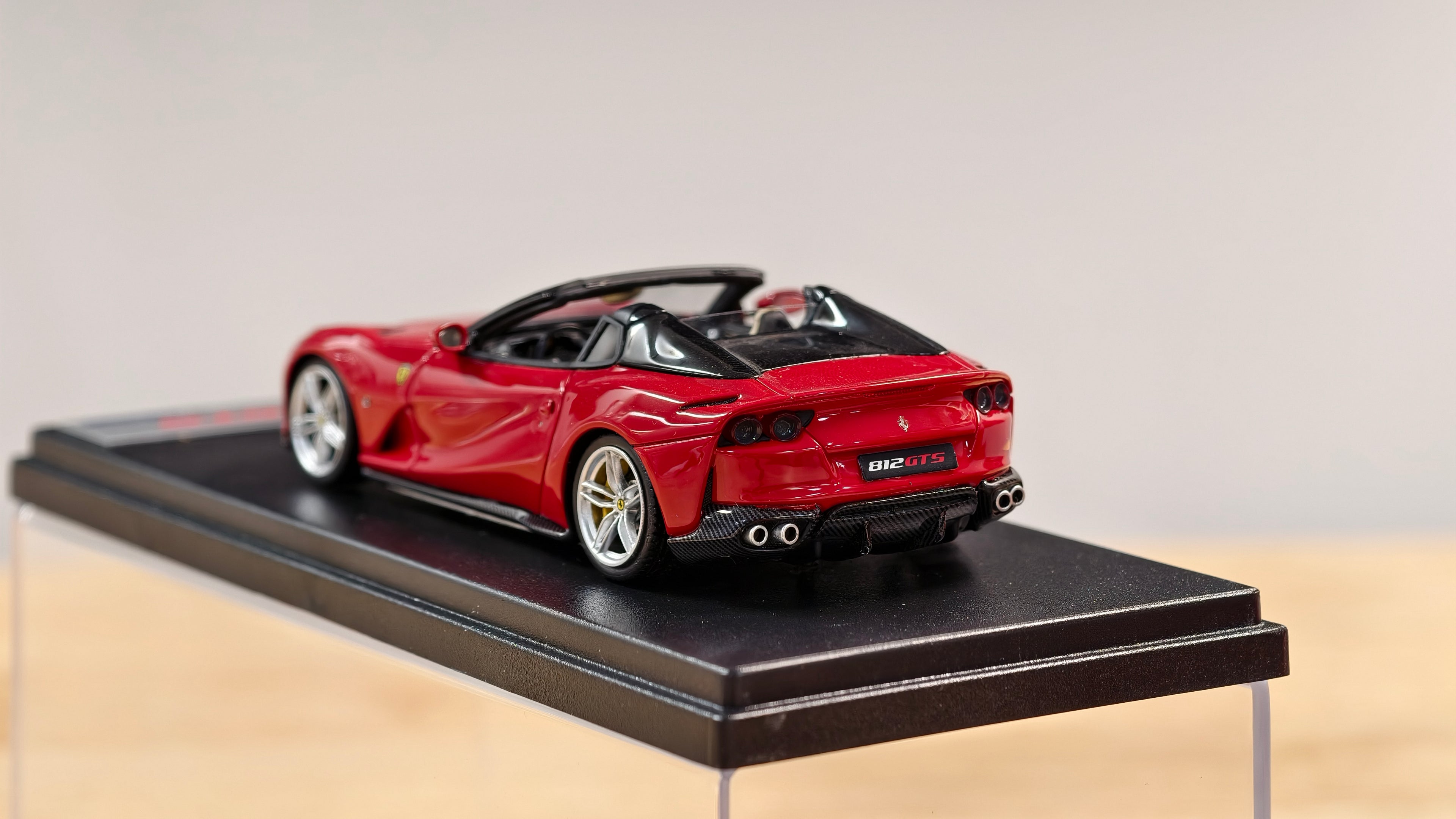 Ferrari 812 GTS by Looksmart 1/43