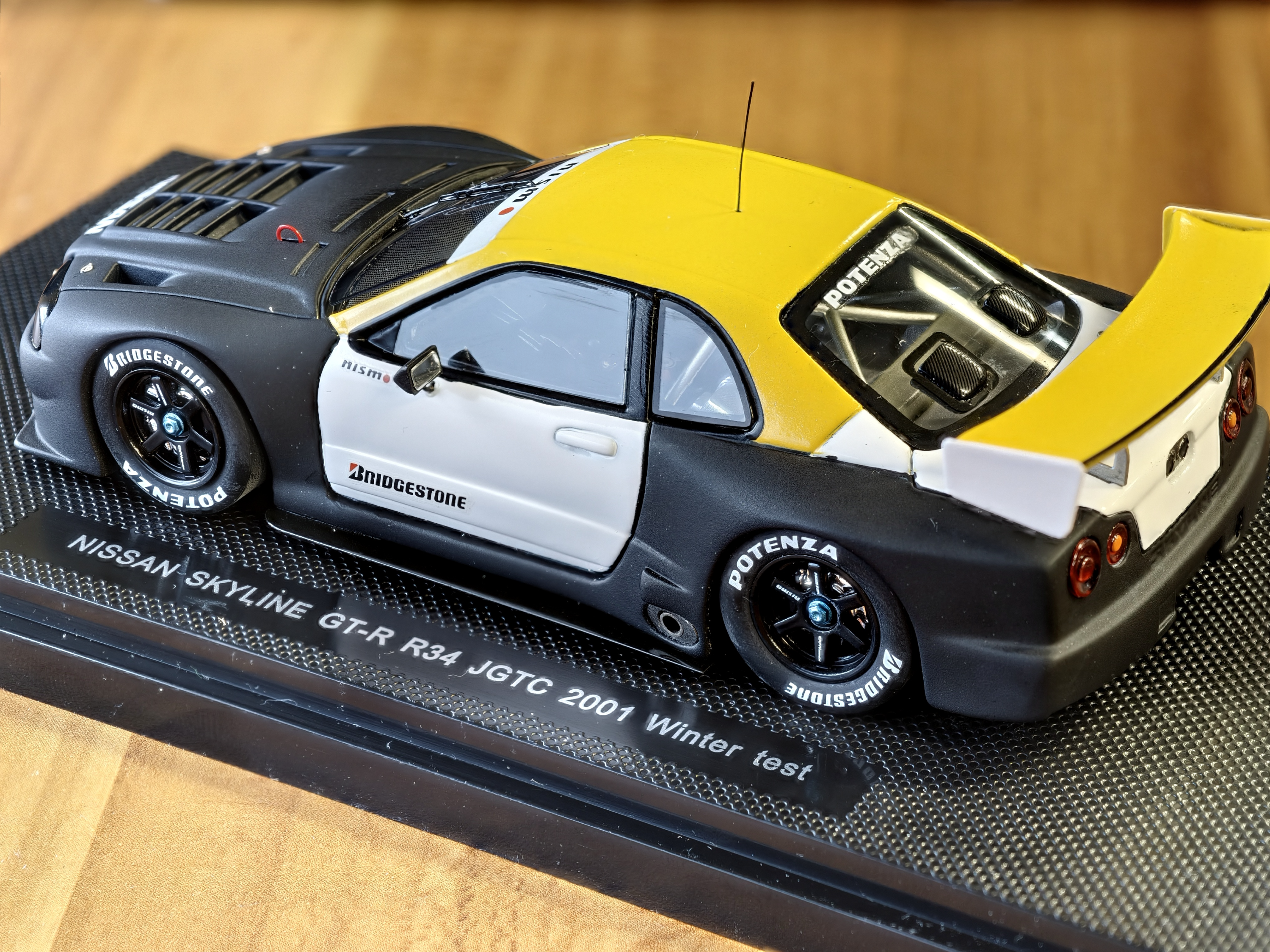 Nissan Skyline GT-R JGTC test car Ebbro 1/43