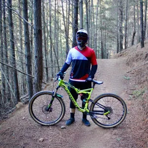 “Raptor” Men’s MTB Shorts – Jet Black Enduro & Downhill Riding